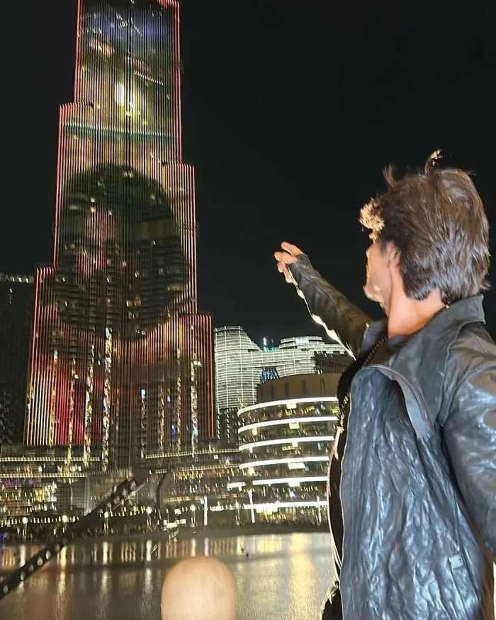 shah rukh khan_teluguvox 3